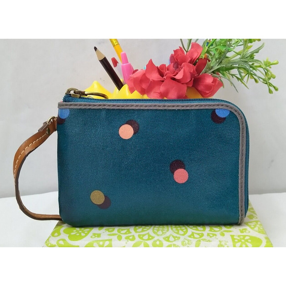 Fossil Blue Coated Canvas Polka Dot Zipper Wristlet - Coin Wallet - Picture 3 of 11